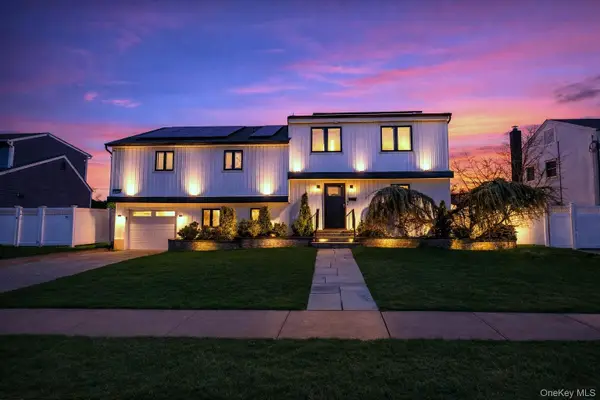 85 Massapequa Avenue, Massapequa, NY 11758