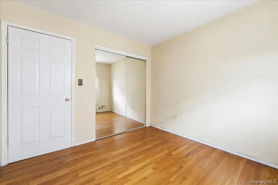 1050 Rensselaer Avenue, Staten Island, NY 10309 - #3