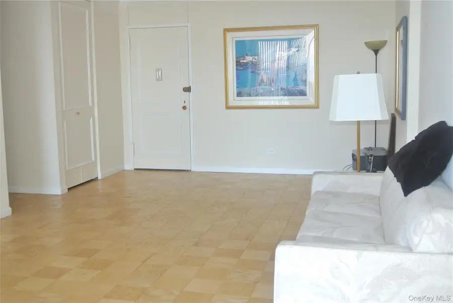 27010 Grand Central Parkway #11R, Queens, NY 11005 - #3