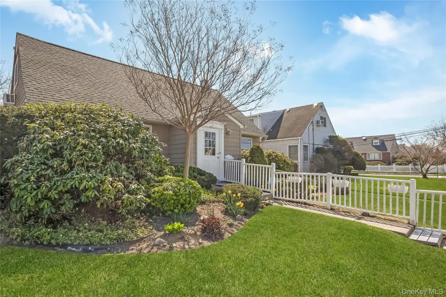 3017 Roxbury Road, Oceanside, NY 11572 - #2