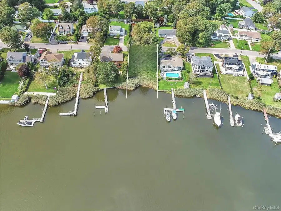 103 Hewitt Boulevard, Center Moriches, NY 11934 - #3