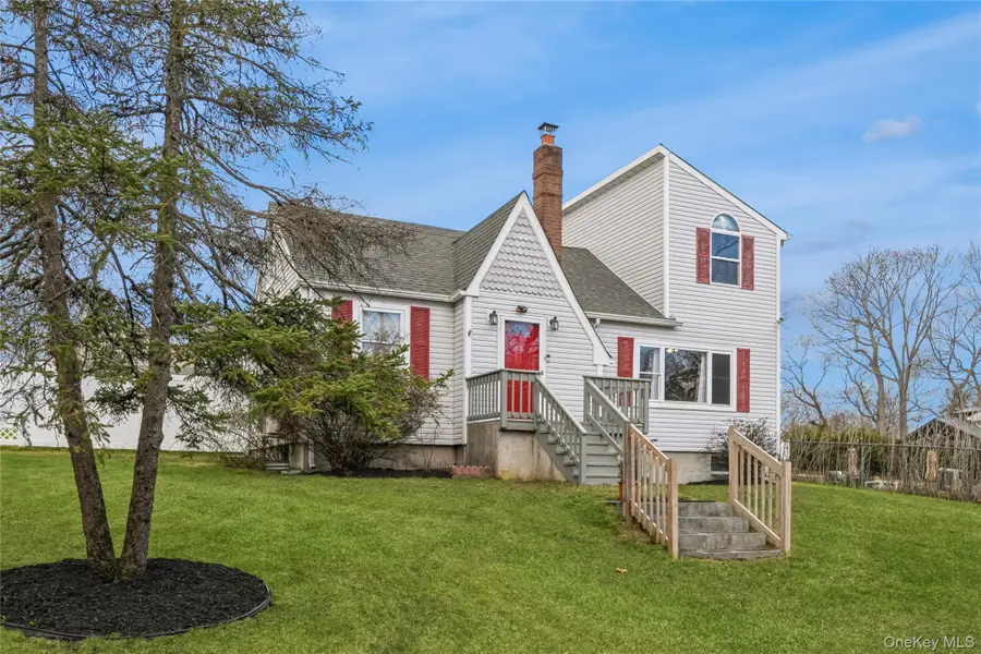 146 Swezey Lane, Middle Island, NY 11953 - #2