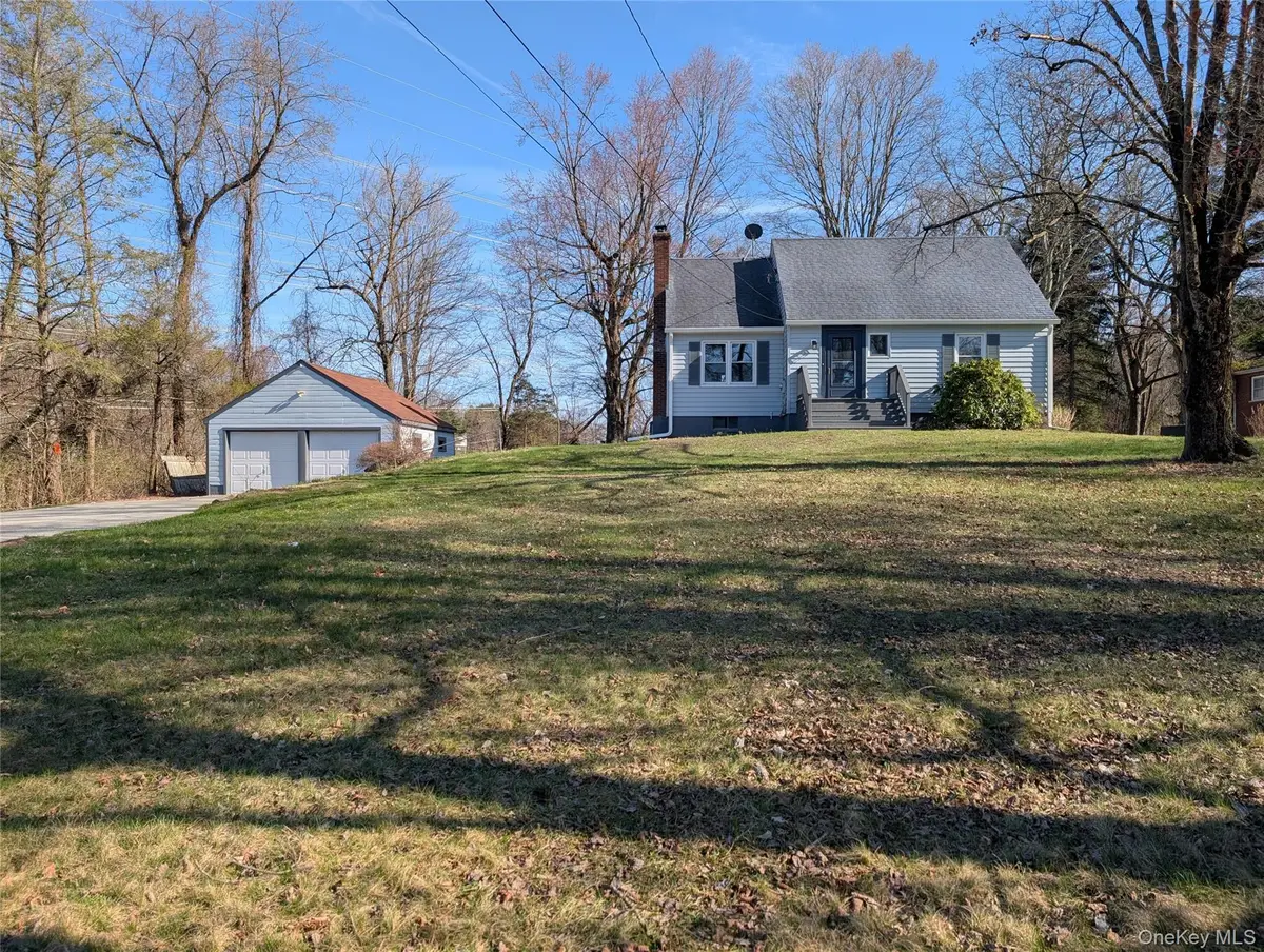 392 Titusville Road, Poughkeepsie, NY 12603 - #1