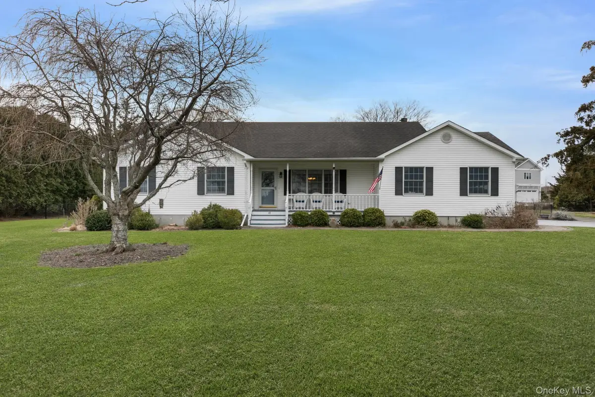 47 Pier Avenue, Riverhead, NY 11901 - #1