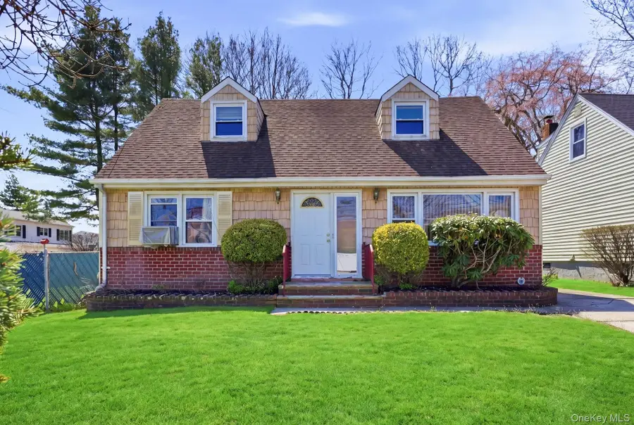 70 Deepdale Drive, South Huntington, NY 11746 - #2