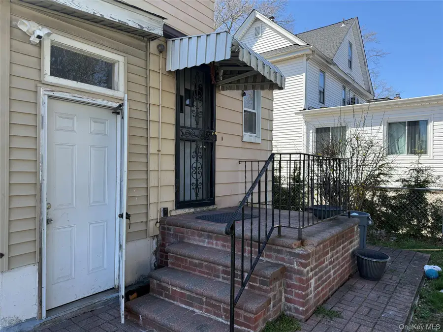 50 Charles Street, Roosevelt, NY 11575 - #3