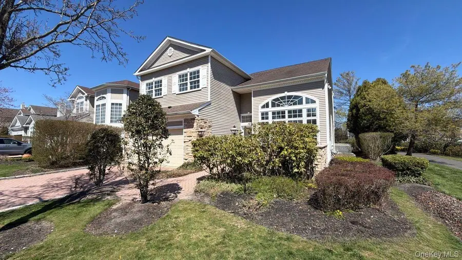 177 Hamlet Drive, Mount Sinai, NY 11766 - #2