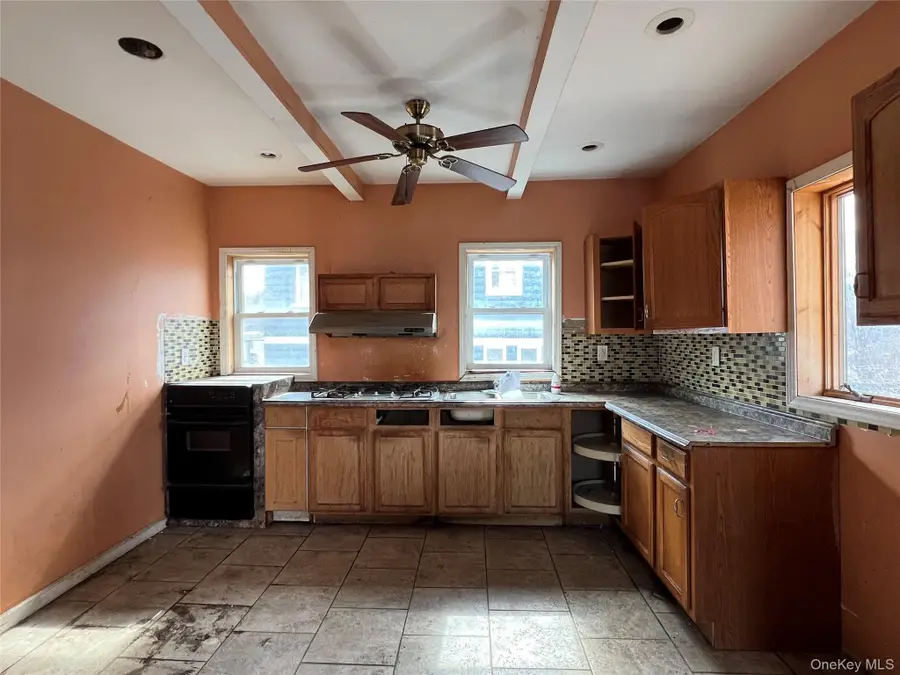 8 Grant Street, Middletown, NY 10940 - #3