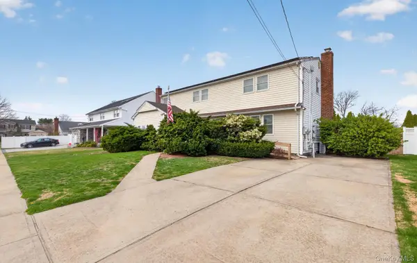 1710 Saint Marks Avenue, North Merrick, NY 11566