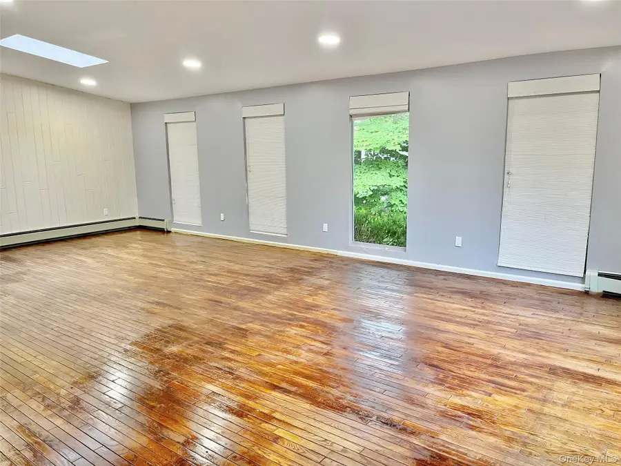 258 Steamboat Road, Kings Point, NY 11024 - #2