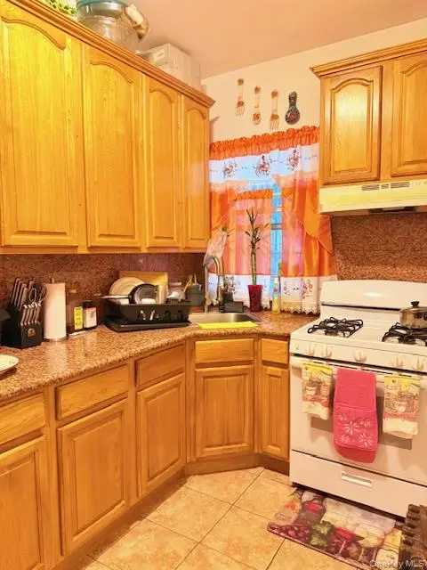 11146 Inwood Street, Jamaica, NY 11435 - #3