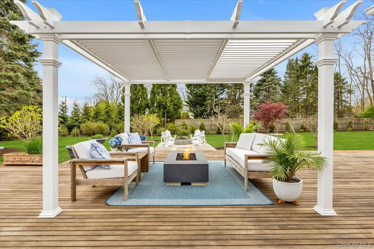 25 Lighthouse Road, Southold, NY 11971 - #1