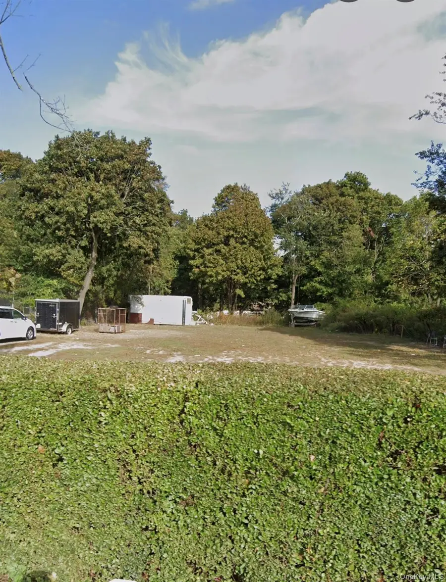 245 Acorn Avenue, Central Islip, NY 11722 - #2