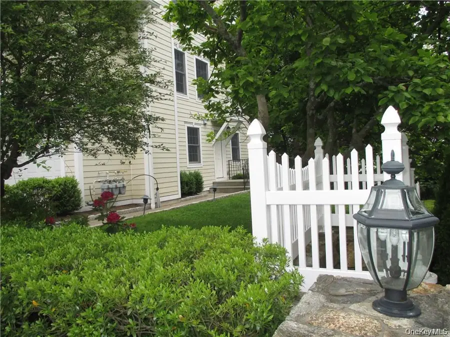 29 Carpenter Avenue #B6, Mount Kisco, NY 10549 - #3