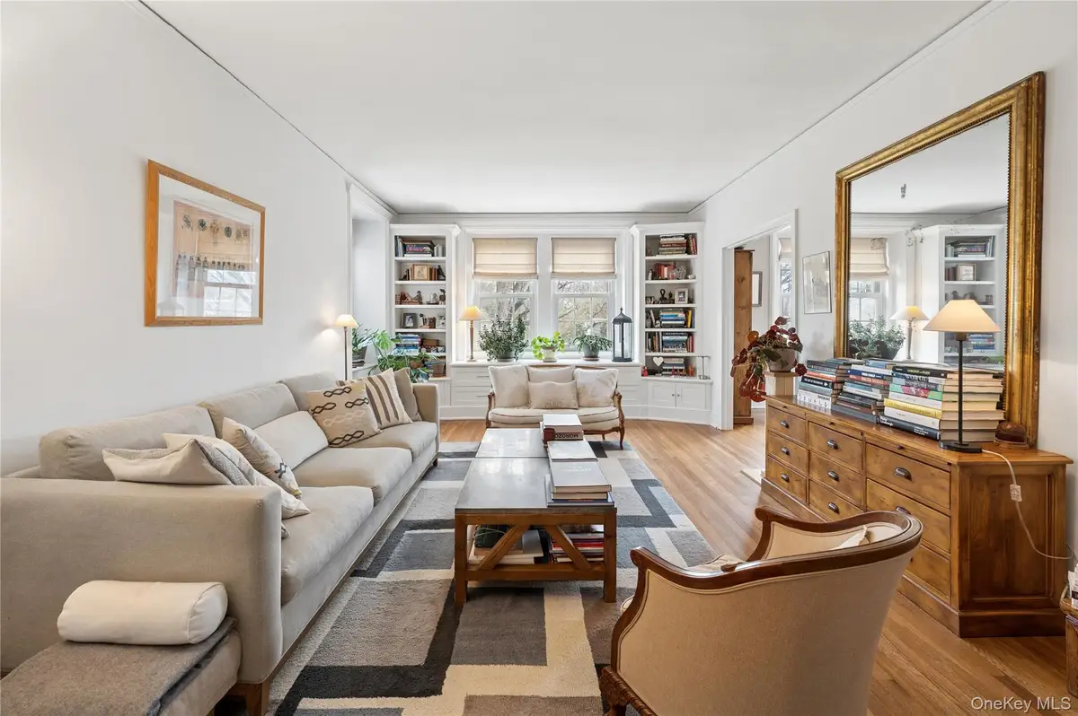 9 Tanglewylde Avenue #4B, Bronxville, NY 10708 - #1