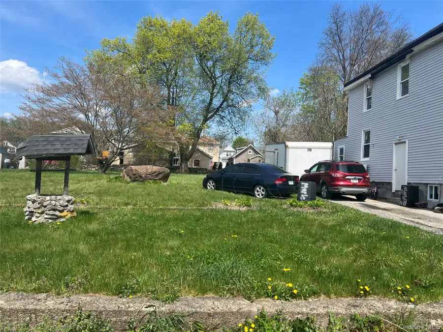 88 Maple Street, Newburgh, NY 12550 - #2