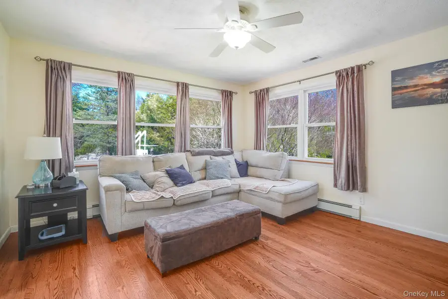 22 Pine Hill Drive, Wappingers Falls, NY 12590 - #2