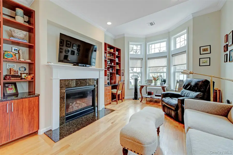 35 Wolfe Circle, West Nyack, NY 10994 - #3