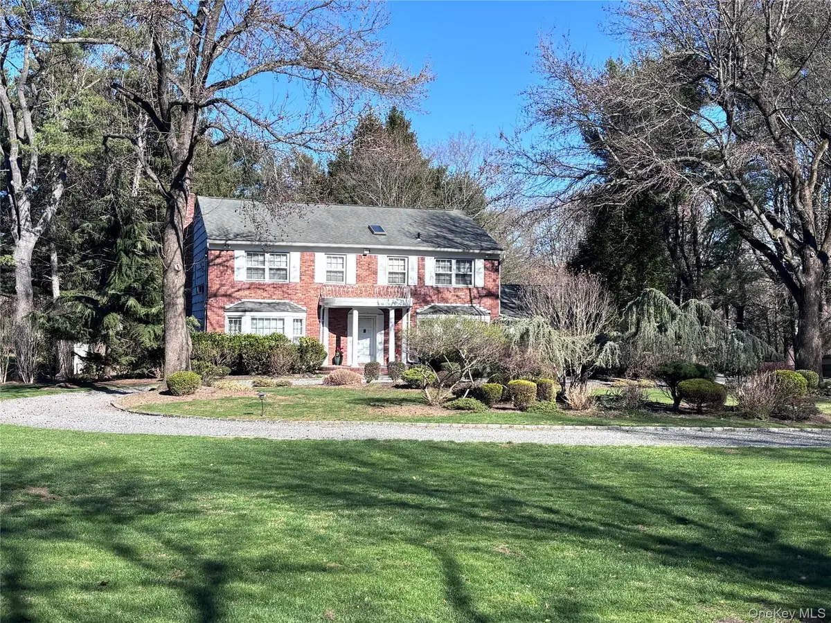 18 Quaker Ridge Drive, Brookville, NY 11545 - #1