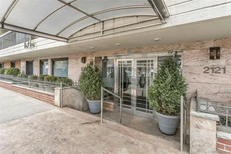 2121 Shore Parkway #3M, Brooklyn, NY 11214 - #2