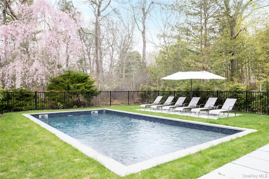 5 Skyes Neck Court, East Quogue, NY 11942 - #3