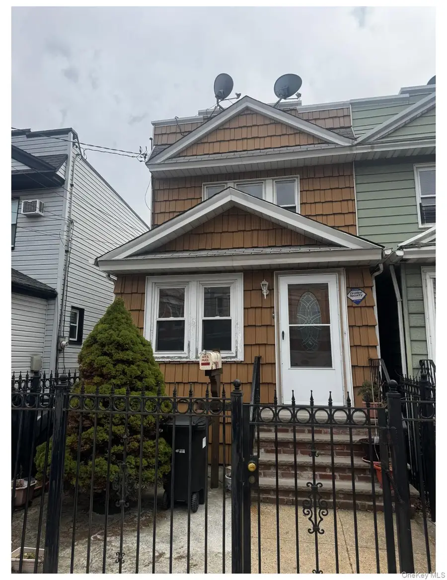 10440 89th Avenue, Richmond Hill, NY 11418 - #2