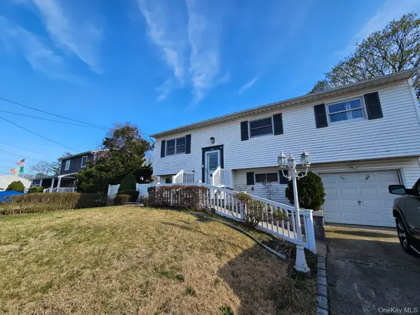 106 Fountain Avenue, Selden, NY 11784