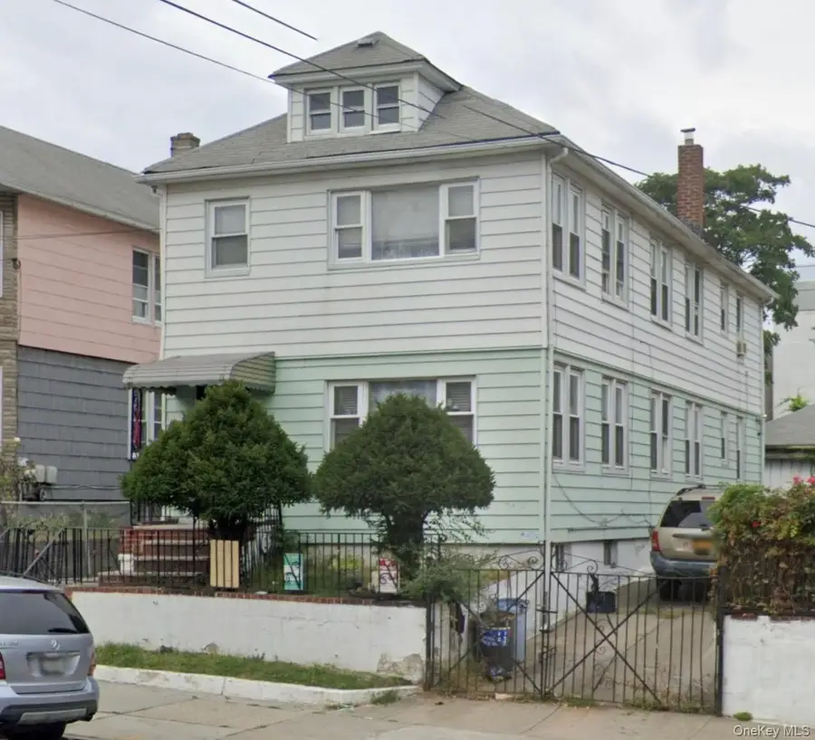 11109 34th Avenue, Corona, NY 11368 - #3