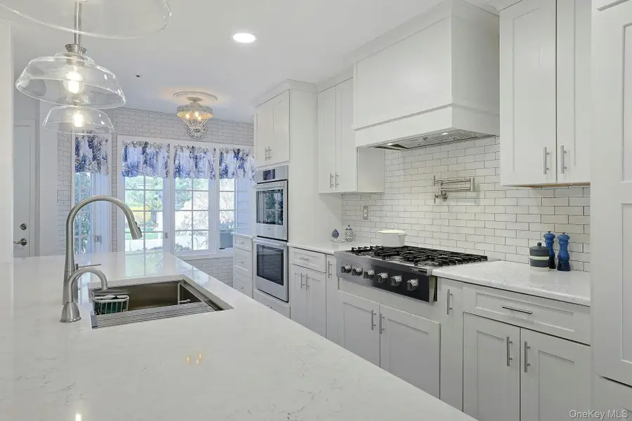 36 Oakcrest Lane, Greenburgh, NY 10706 - #2