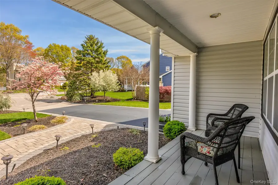 10 Clemens Court, East Setauket, NY 11733 - #2