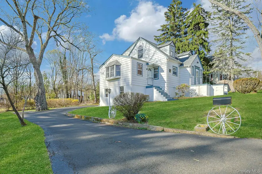 13 Maple Avenue, West Nyack, NY 10994 - #2