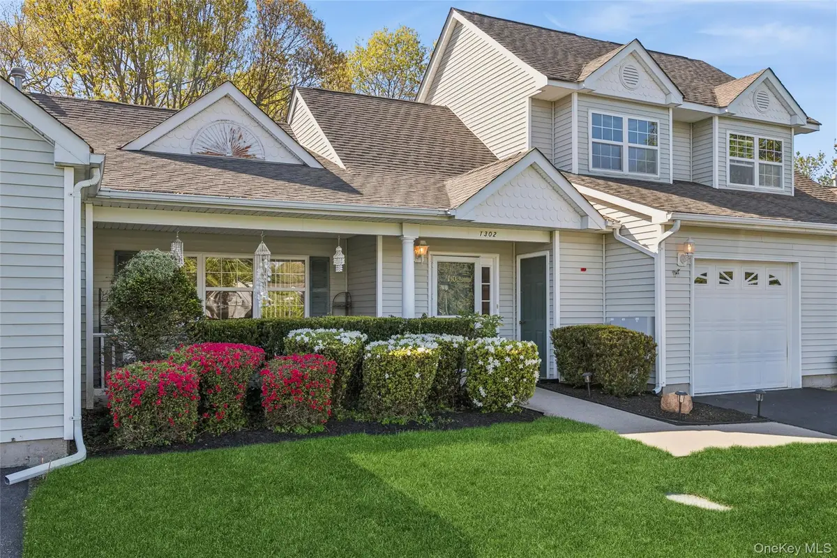 1302 Baltusrol Boulevard, Riverhead, NY 11901 - #1
