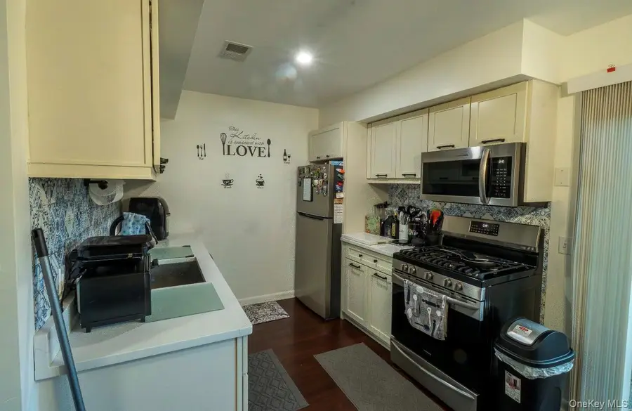 276 Temple Hill Road #704, New Windsor, NY 12553 - #3