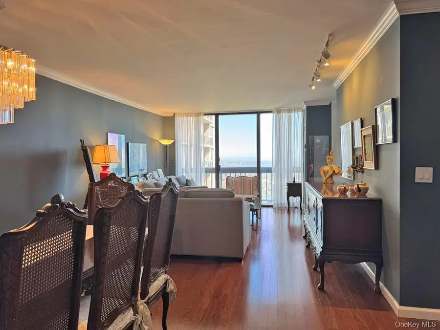 27110 Grand Central Parkway #24R, Queens, NY 11005 - #3