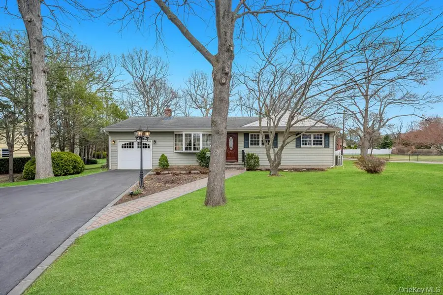 287 6th Avenue, Saint James, NY 11780 - #2