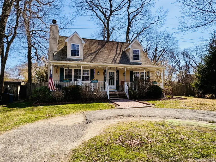 142 King Road, Rocky Point, NY 11778 - #3