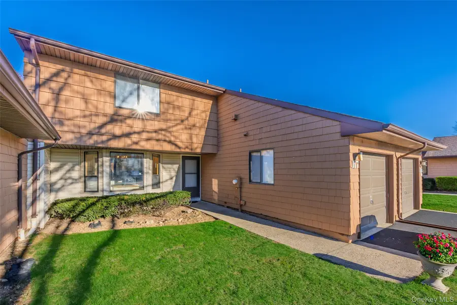 117 Scarlett Drive, Commack, NY 11725 - #2