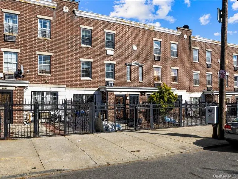 2058 Washington Avenue, Bronx, NY 10457 - #2