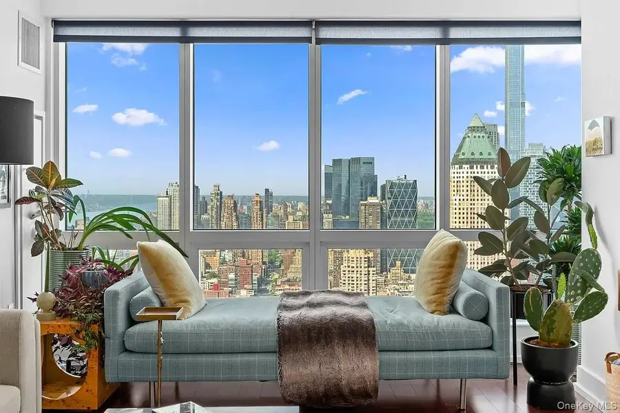 350 West 42nd Street #57C, Manhattan, NY 10036 - #3