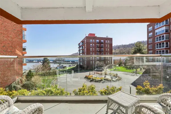 2 Salisbury Point #1E, Nyack, NY 10960