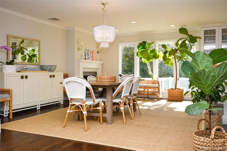 9 Columbus Drive, Huntington Station, NY 11746 - #3