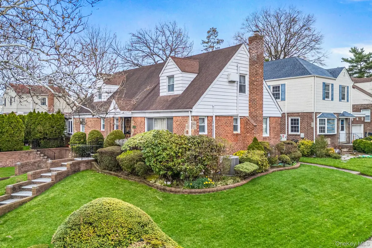 213-06 Richland Avenue, Oakland Gardens, NY 11364 - #1