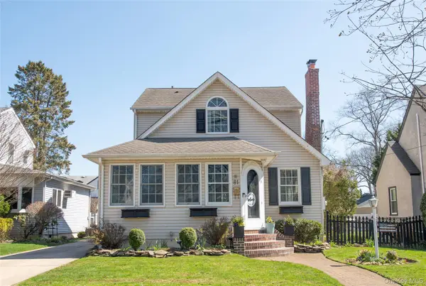 81 Chestnut Avenue, Floral Park, NY 11001