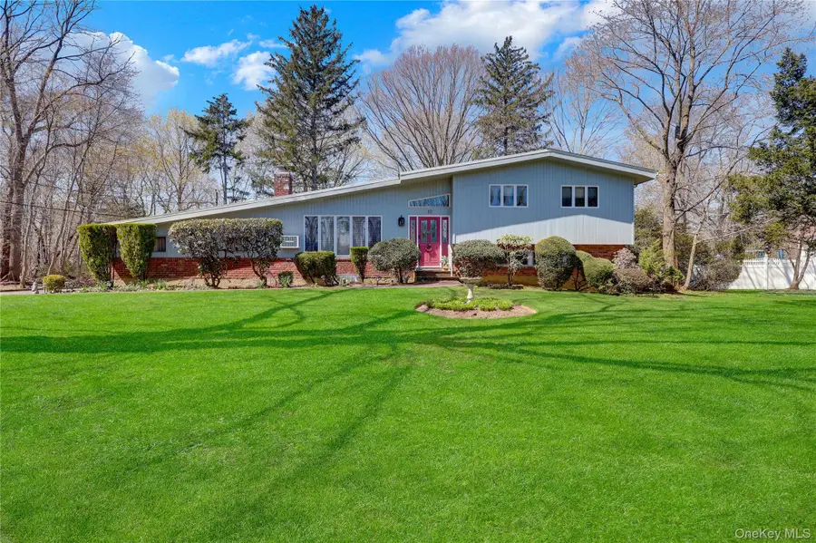 10 Laurie Place, Glen Cove, NY 11542 - #2