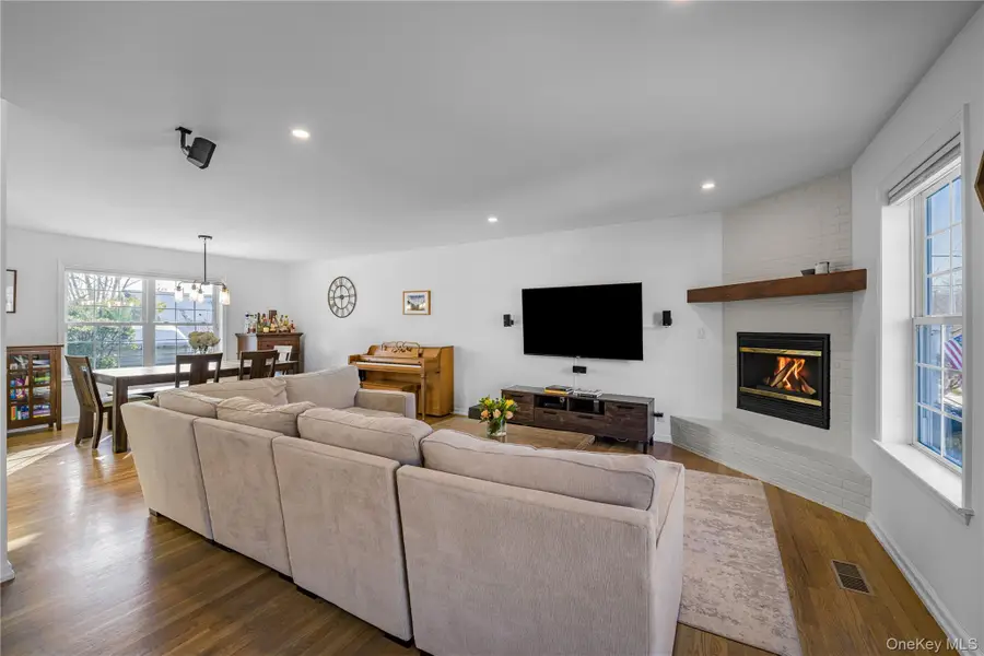 209 Neuton Avenue, Rye Brook, NY 10573 - #2