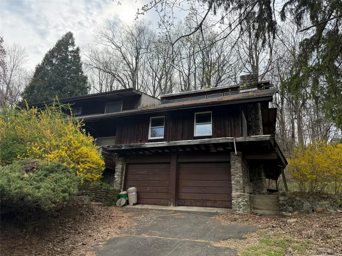 20 Badger Street, New City, NY 10956 - #1