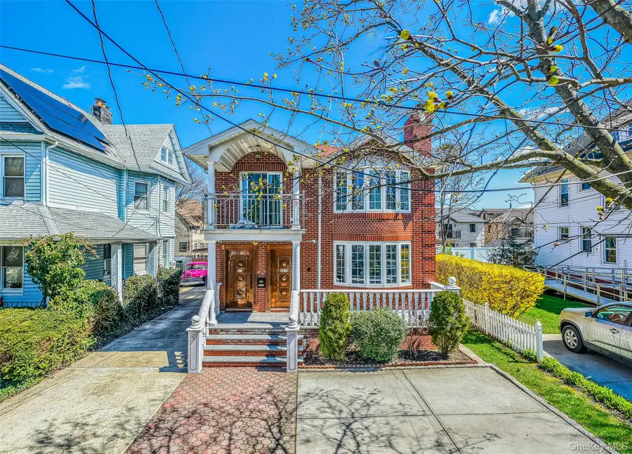 38-19 214th Place, Bayside, NY 11361 - #2