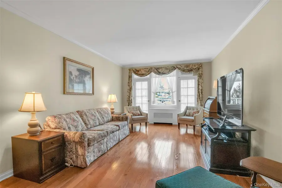 920 Pelhamdale Avenue #A2H, Pelham, NY 10803 - #3