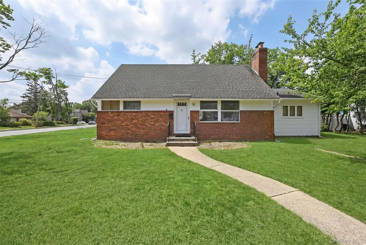 404 Foxdale Avenue, Oceanside, NY 11572 - #1