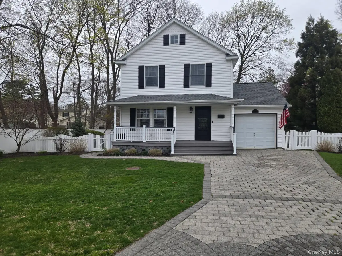 9 Collins Avenue, Kings Park, NY 11754 - #1